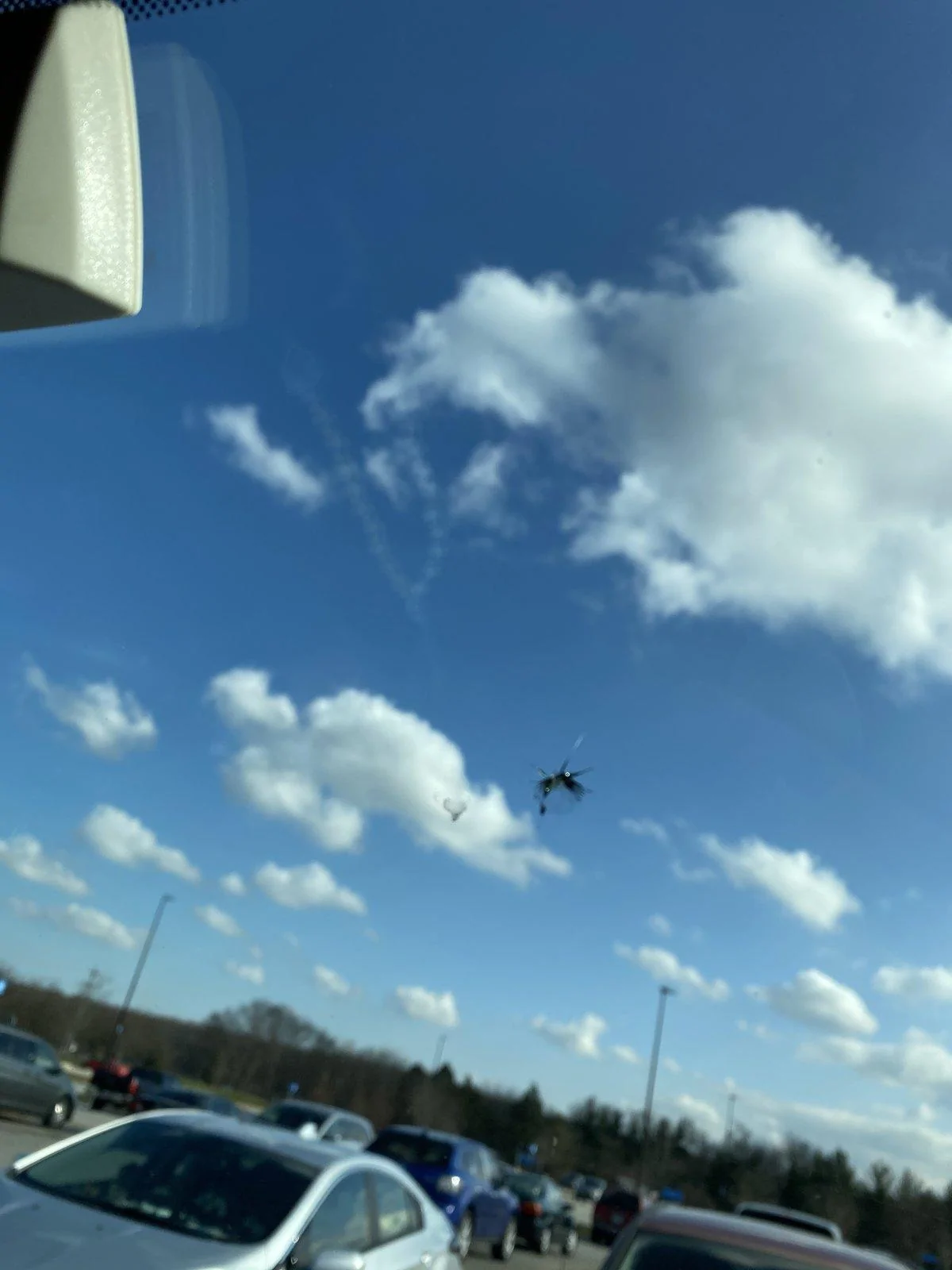 Jeep Wrangler JL Cracked Windshield Club 92B4EF29-E2F7-4EBC-A08F-A72FCCC01B8E