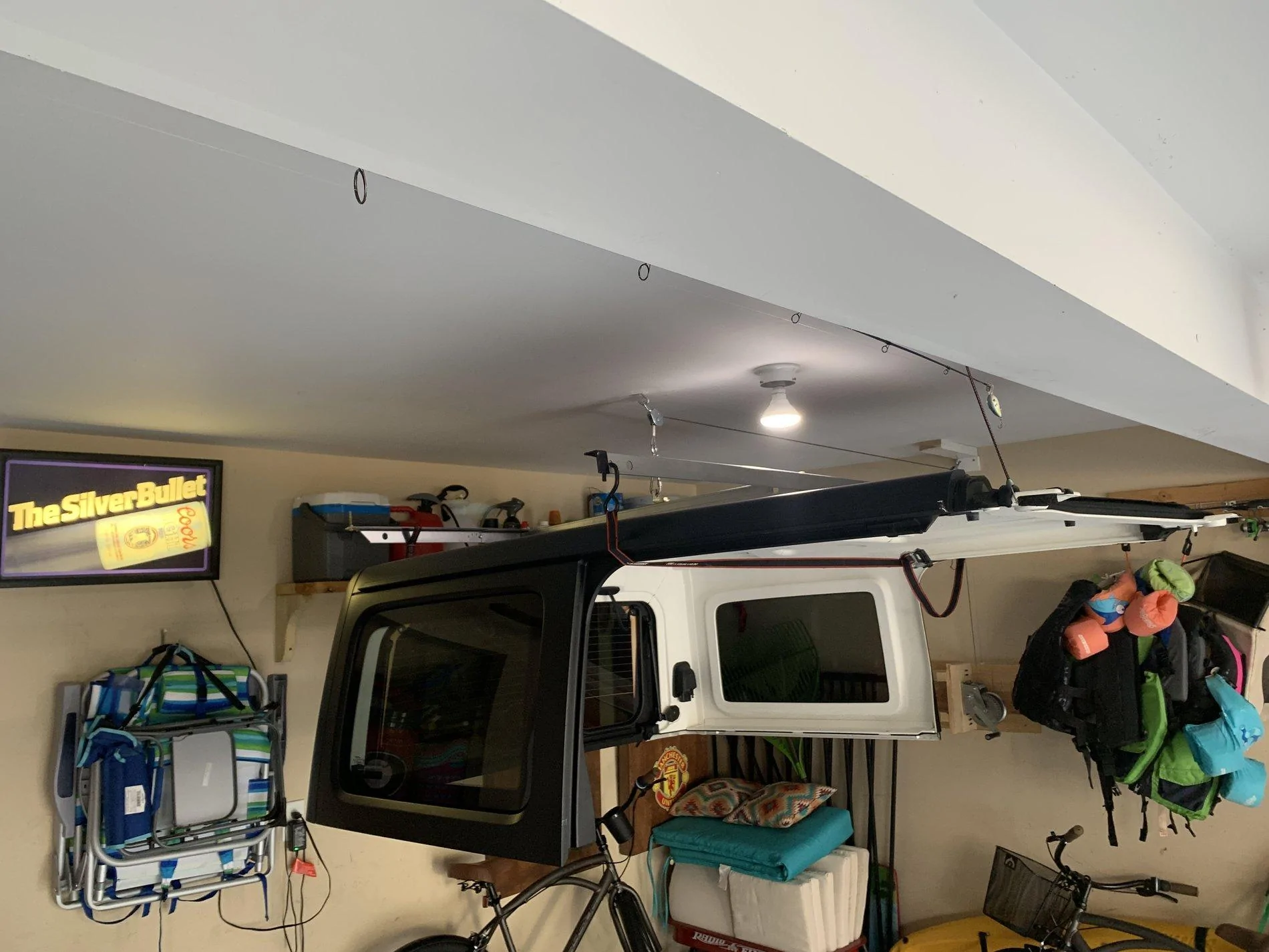 Jeep Wrangler JL 8 foot garage ceiling B409617D-F978-407C-B7F3-4216D2E2BBE1