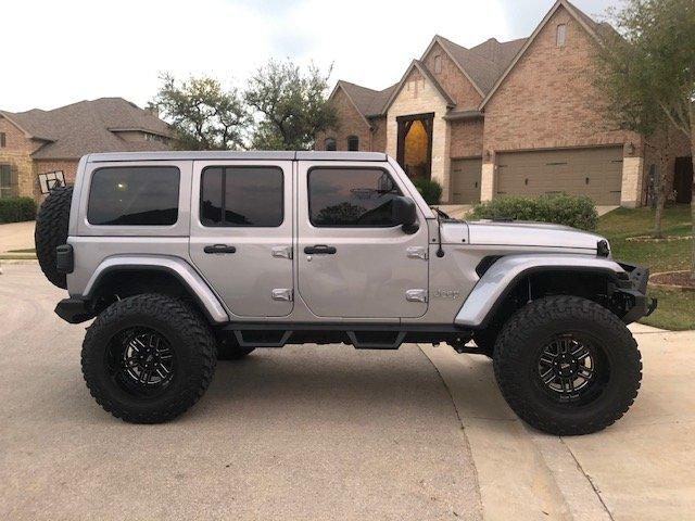 Jeep Wrangler JL 37s on non-Rubicon, any issues? IMG_0591 (002)