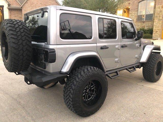Jeep Wrangler JL 37s on non-Rubicon, any issues? IMG_0595 (002)