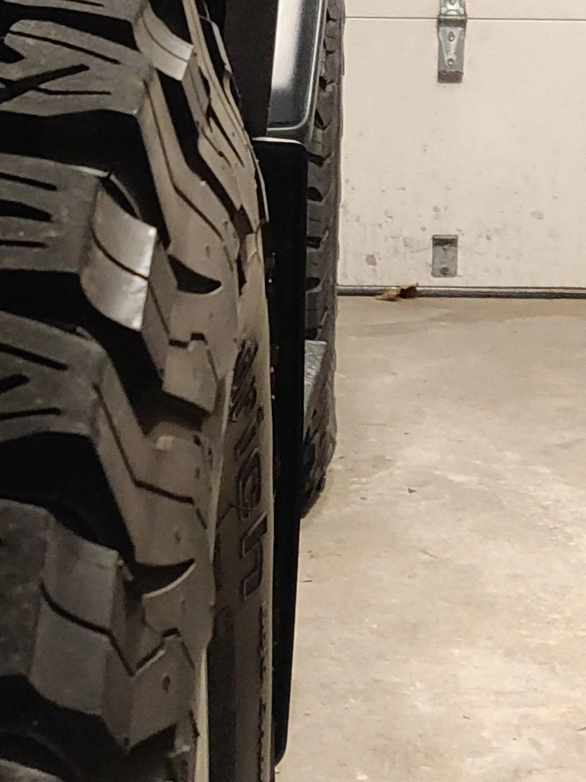Jeep Wrangler JL 2 door rock rails/steps Lund Step_7