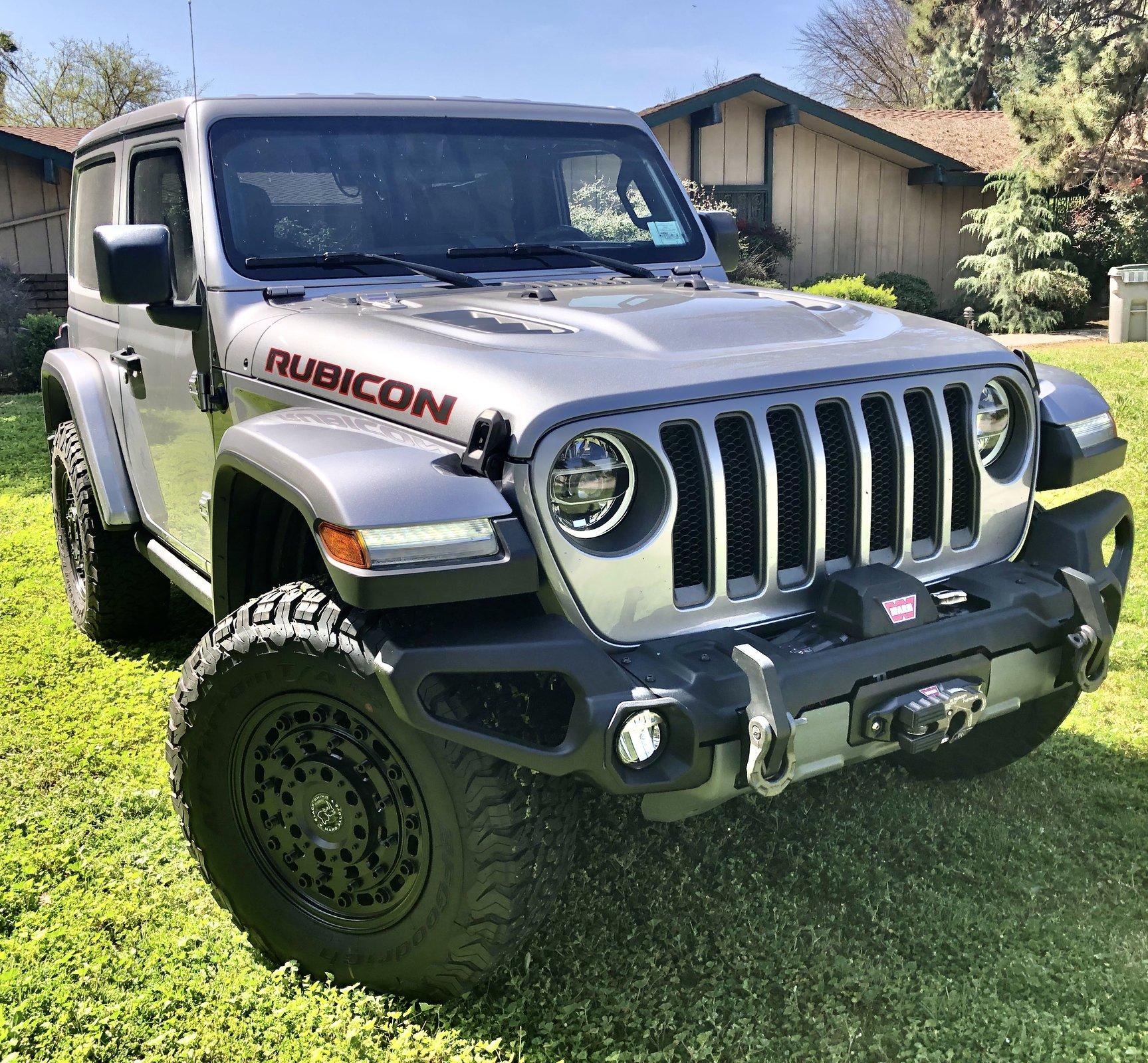 Jeep Wrangler JL JL 2 door pic and mod thread D89ED094-D101-4B25-90C4-E3AF1F7DA45A