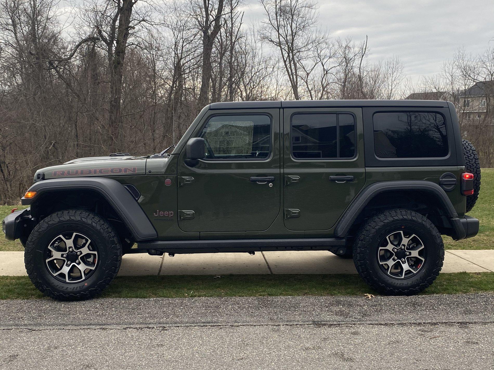 Jeep Wrangler JL Misch big boy seat extender 80DD5A40-012C-4818-8FED-78DBFF4A2C4A