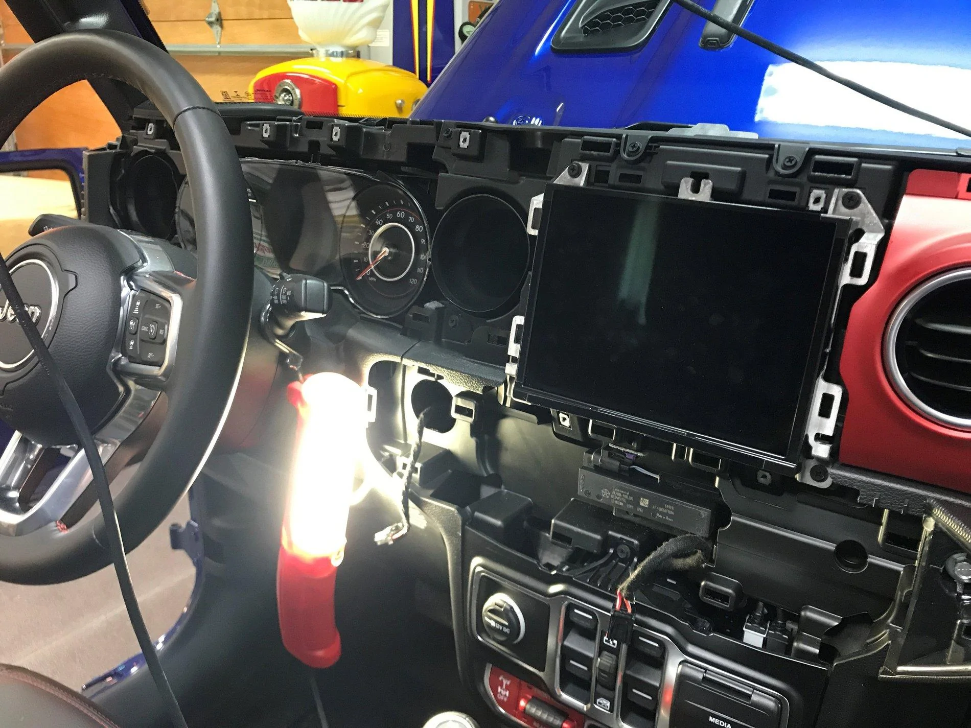 JL Dash 1.webp