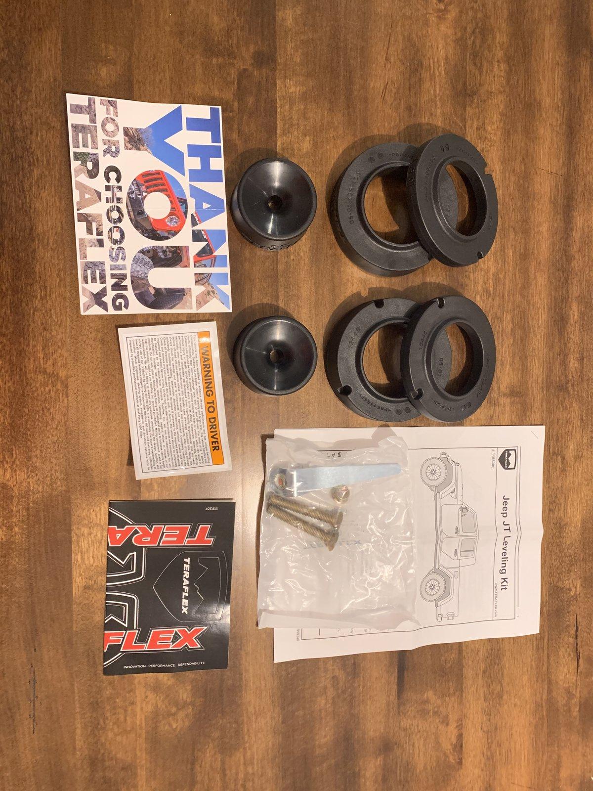 Jeep Wrangler JL (Sold)Teraflex 1.5 inch leveling kit image0