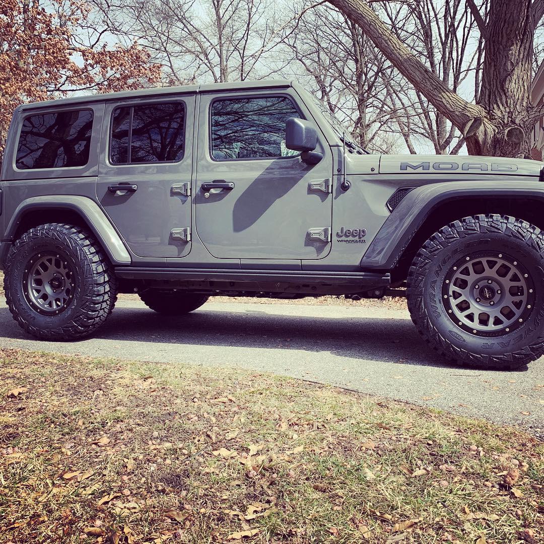 Jeep Wrangler JL 35s NO LIFT 43637080-4708-4B2A-B0BC-71365914F064