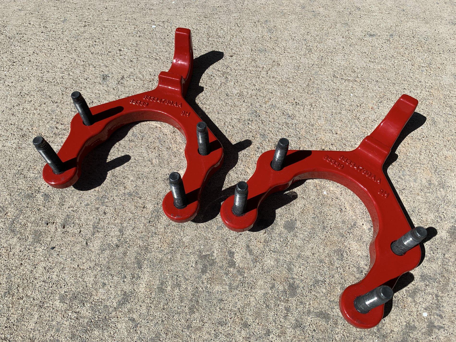 Jeep Wrangler JL JLUR Red front tow hooks 2B62C262-70D5-4A8D-84C0-D07B2DEEF103