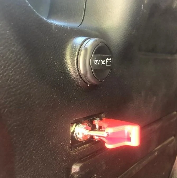 Jeep Wrangler JL JL Cargo Area Lighting Upgrade switch_02