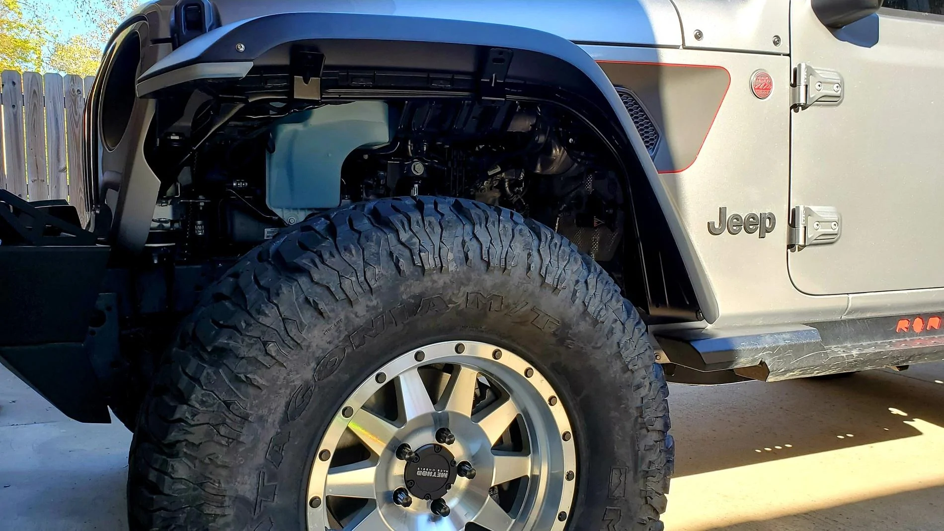 Jeep Wrangler JL Cut fenders? 3Vgaa39