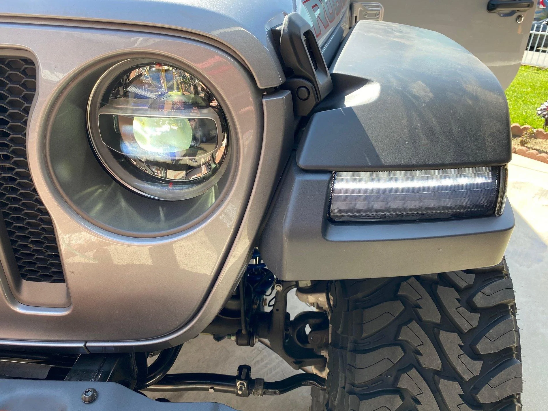 Jeep Wrangler JL SOLD - Morimoto XB LED Sequential LED DRL & Side Markers IMG_6874