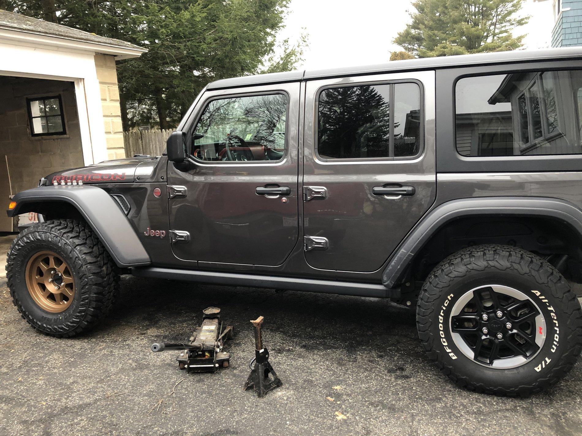 Jeep Wrangler JL JL Rubicon on Method Wheels...let's see em! 9vDN25kyRYijGy6XtGHwSw