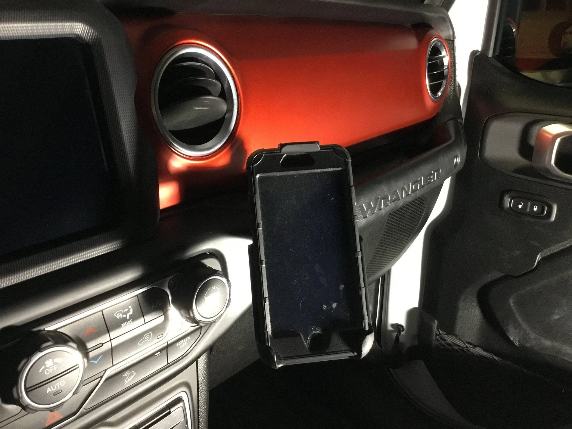 Jeep Wrangler JL iPad Mount imag