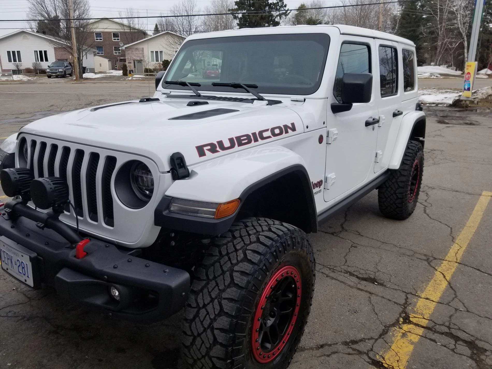 Jeep Wrangler JL Rubicon logo pinstripe 20180413_161205