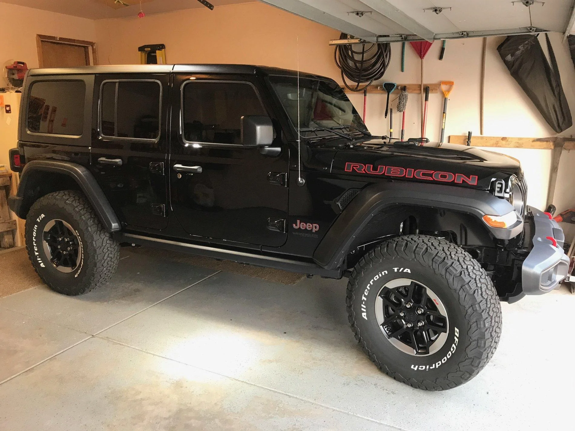 Jeep Wrangler JL Rough country 2.5 lift pics / reviews 9AC82437-71E1-4992-B3A1-D48607B3AB43