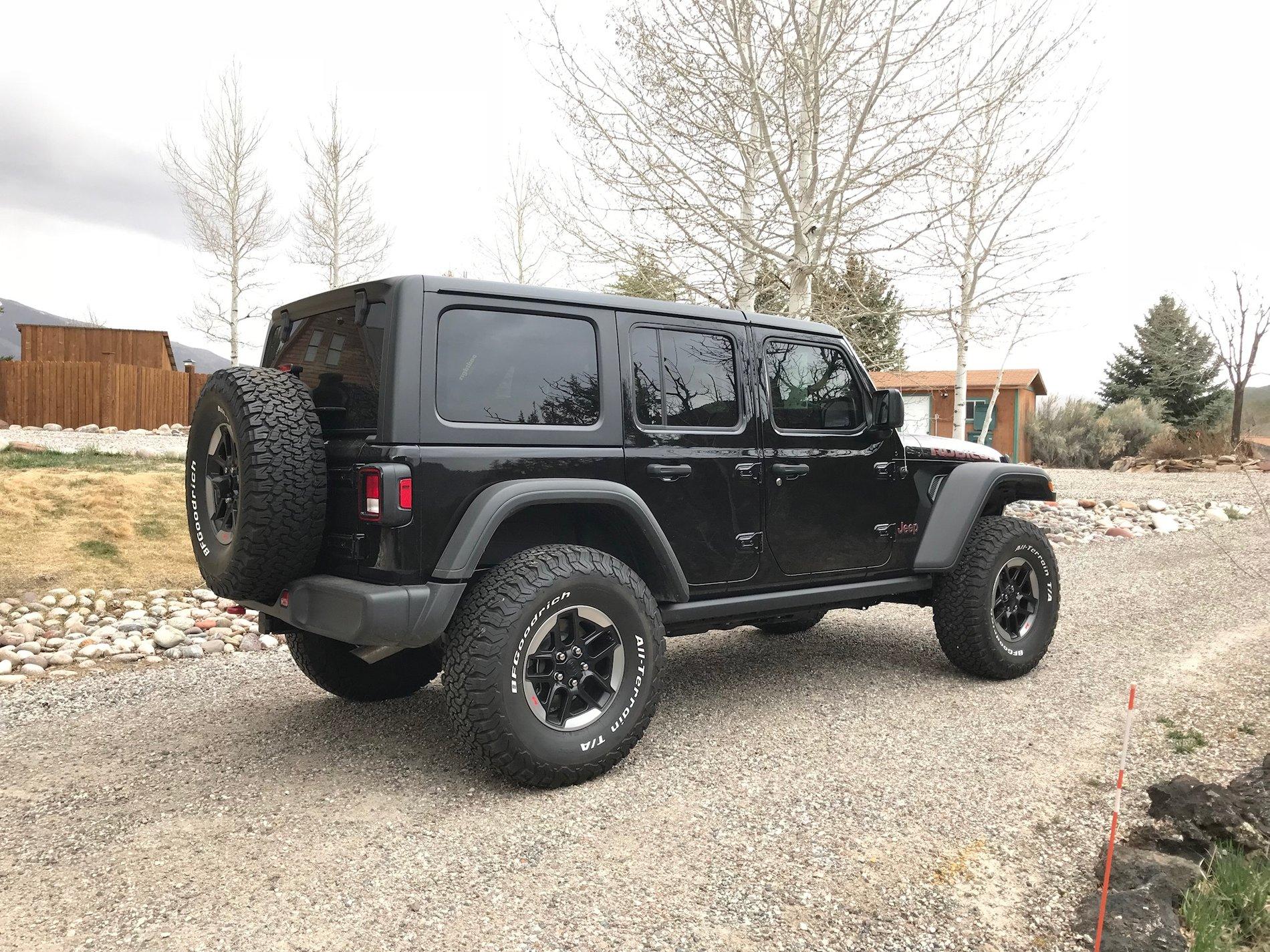 Jeep Wrangler JL Rough country 2.5 lift pics / reviews 9E52B4D2-F56C-4A74-9B88-170AD4332475