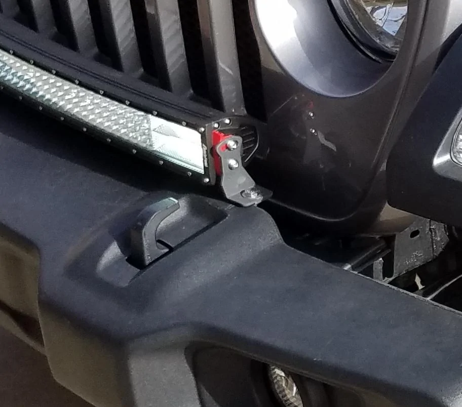 Jeep Wrangler JL Lights mounted to standard bumper 20180414_093001