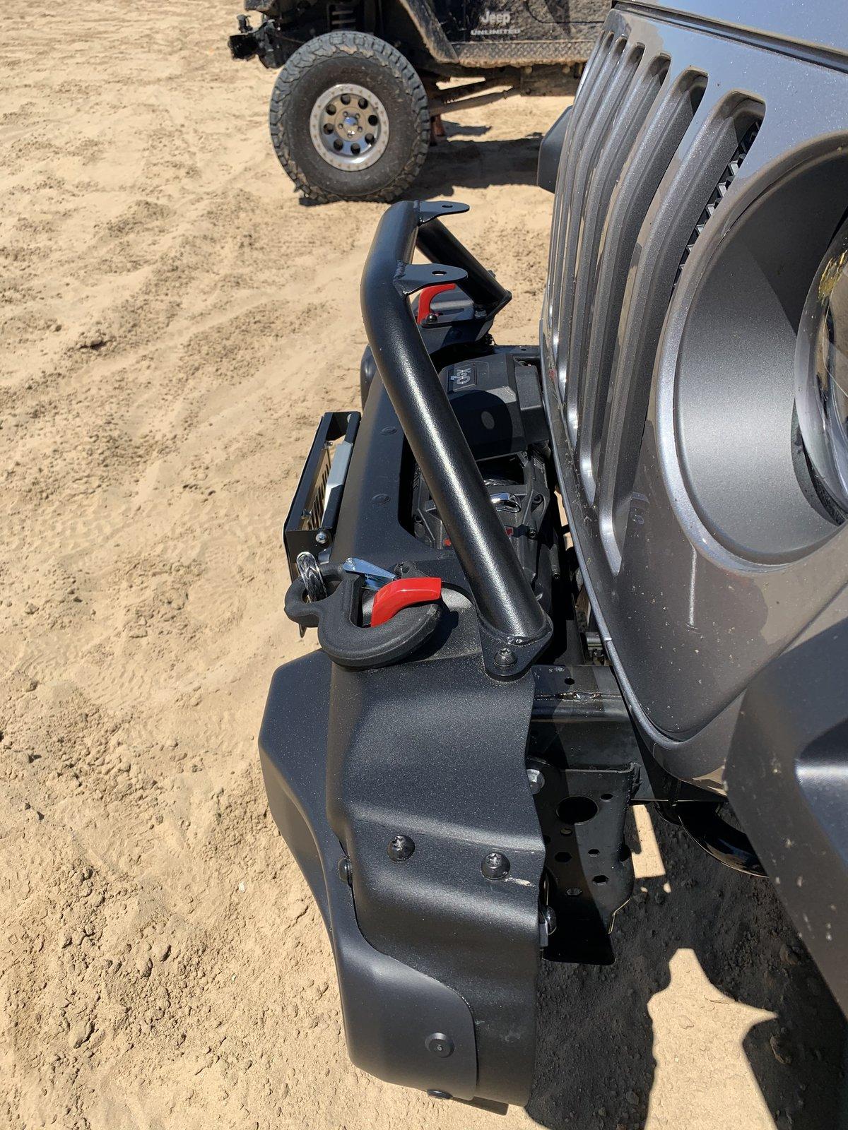 Jeep Wrangler JL Stubby Bumper. Let's see them. IMG-1844