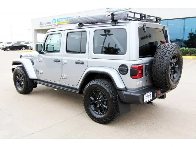 Jeep Wrangler JL Garvin Half Rack 64E7B7E8-1C74-4AE0-A361-924C439F1B8B