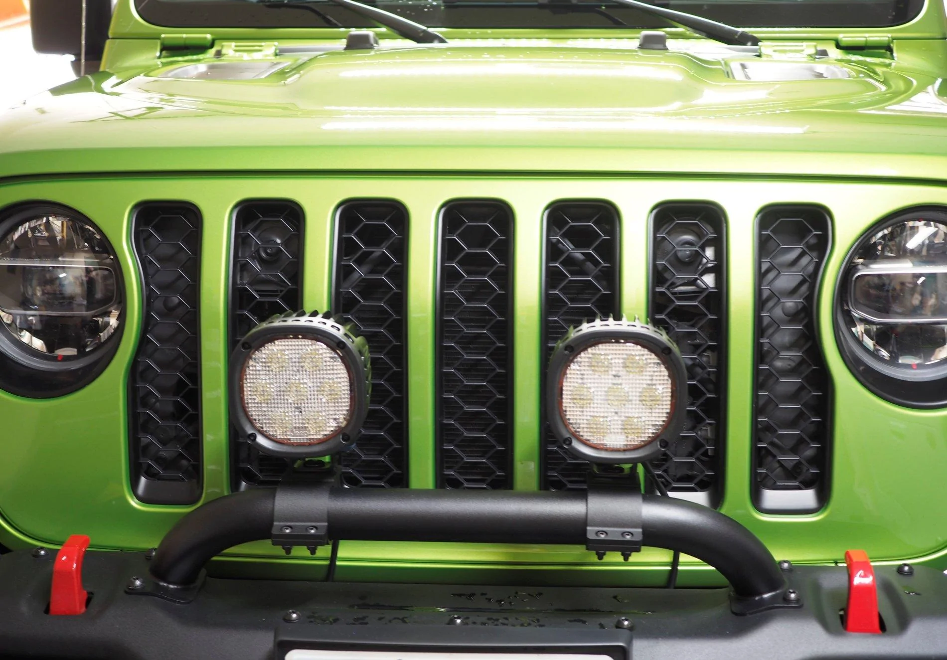 Jeep Wrangler JL Where to get Gladiator Grill Inserts? _4258863