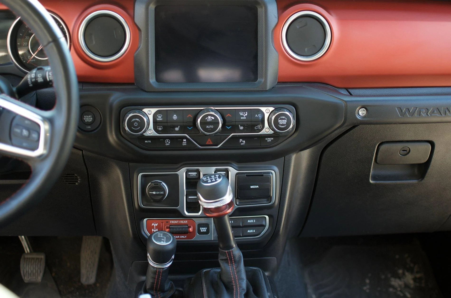 Jeep Wrangler JL FS:  2018 JLU Rubicon (6MT) D8CFBBCC-31C5-499F-B309-6F5CF55AC927_1_100_o