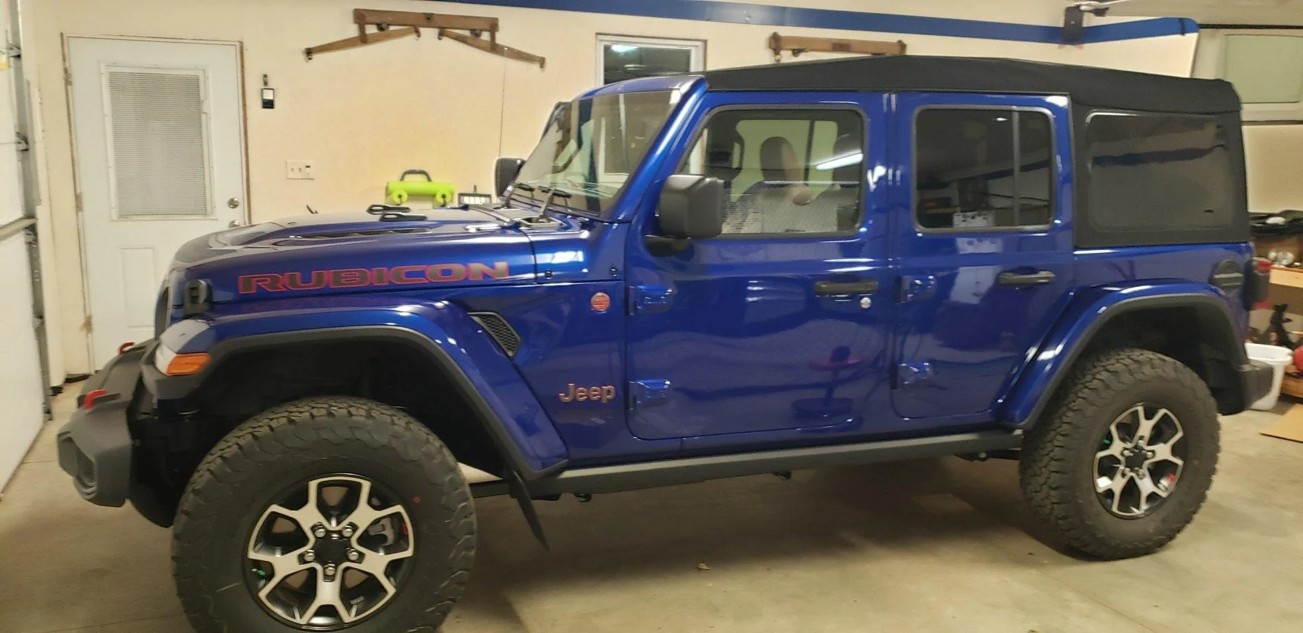 Jeep Wrangler JL Bestop Supertop Ultra Installed 20200410_230226