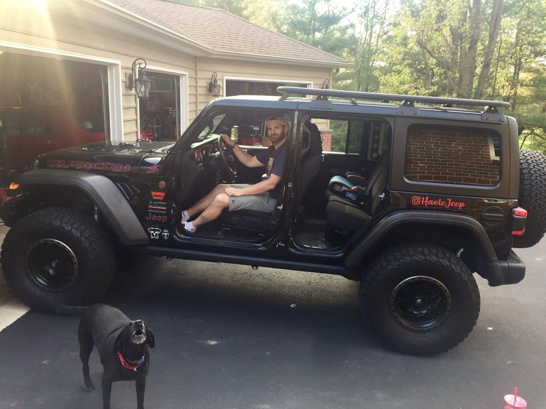 Jeep Wrangler JL Help with roof racks please! IMG_2855