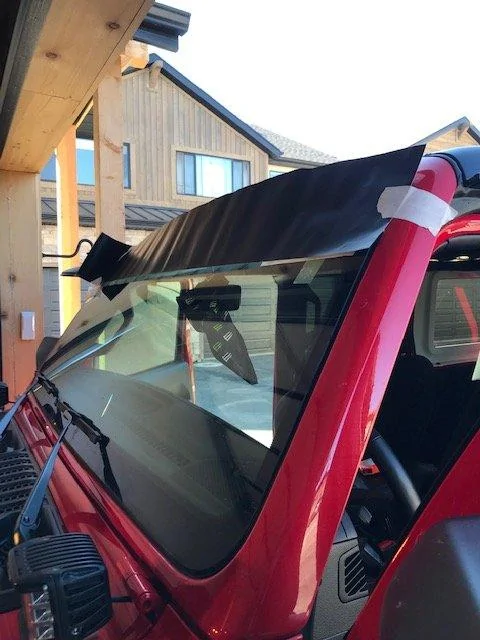 Jeep Wrangler JL Front window (brow) tint IMG_0527