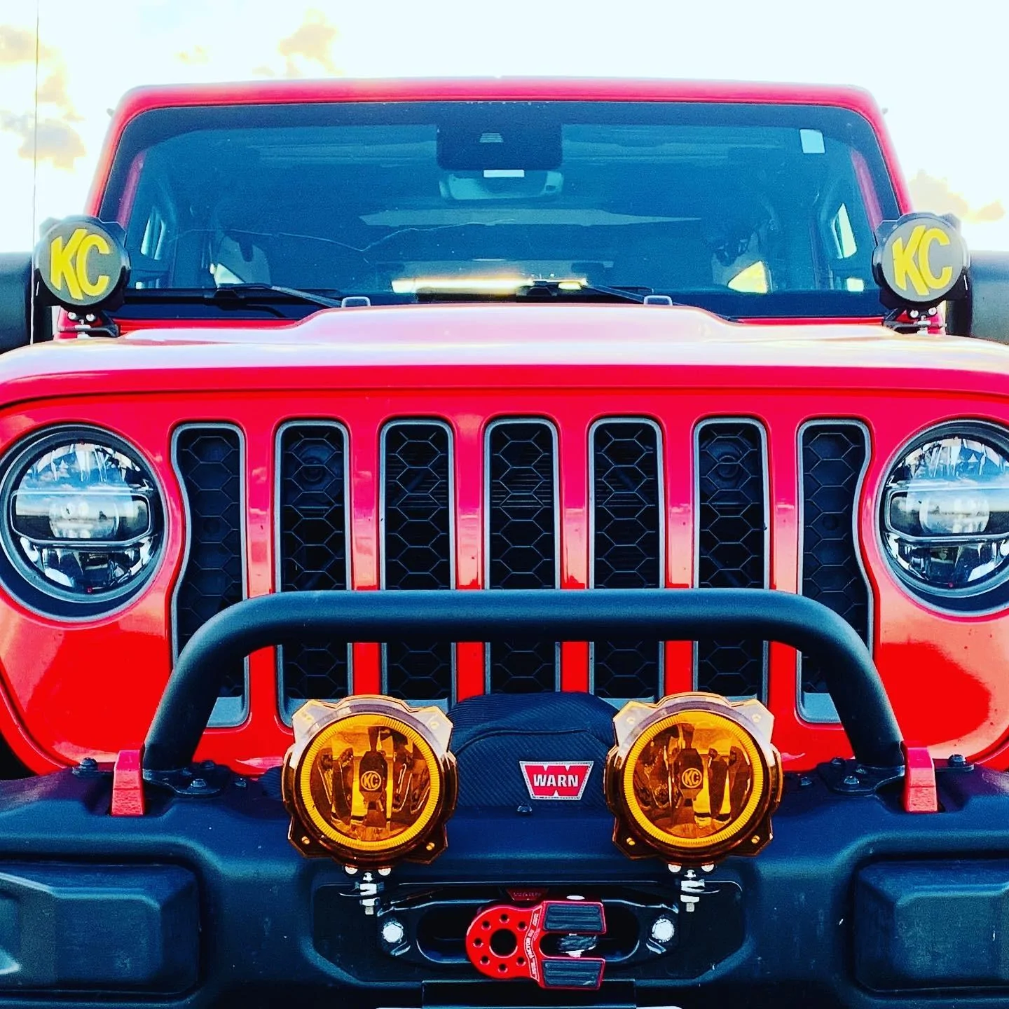 Jeep Wrangler JL Warn VR EVO 10S & Warn Plate Install Pics 049F4CAC-00B4-44E6-A899-B7201C6E4D89