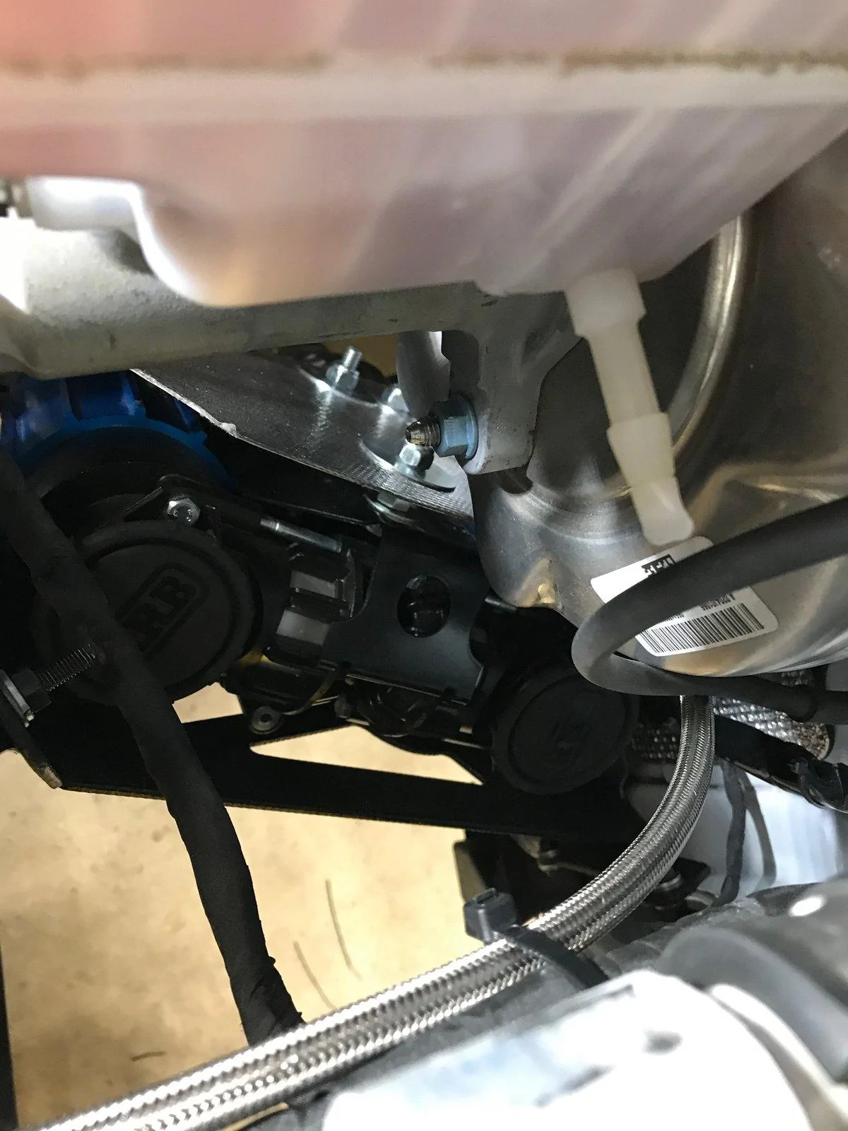 Jeep Wrangler JL Dual ARB Compressor w/DV8 mount install IMG_2576