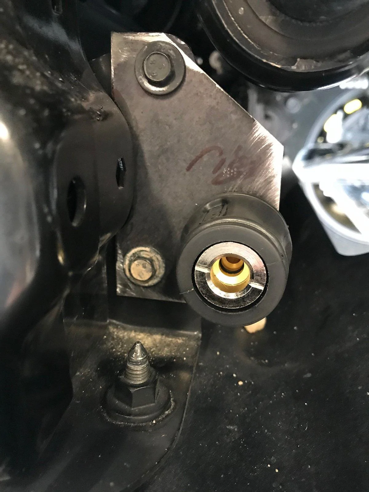 Jeep Wrangler JL Dual ARB Compressor w/DV8 mount install IMG_2453