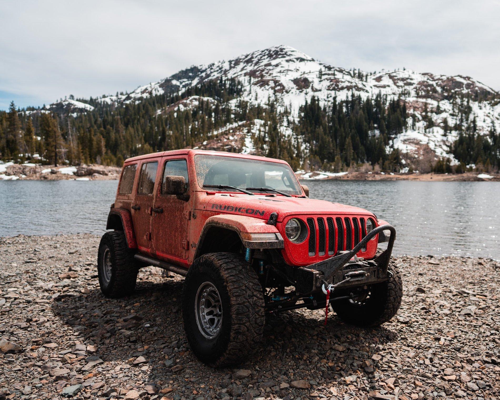 Jeep Wrangler JL Stubby Bumper. Let's see them. 31CAC105-C140-43D1-BC1C-E6F1B4BD5DCC