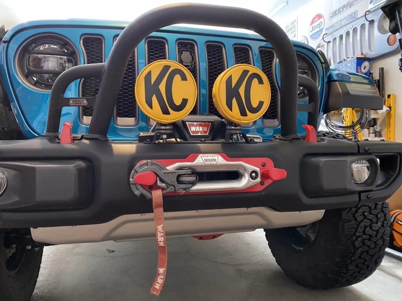 Jeep Wrangler JL Anyone running old school lights? CD6AF543-7234-49DD-B1B3-EEA71FBAC0C1