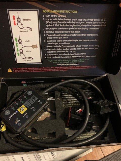 Jeep Wrangler JL Pedal Commander IMG_3389