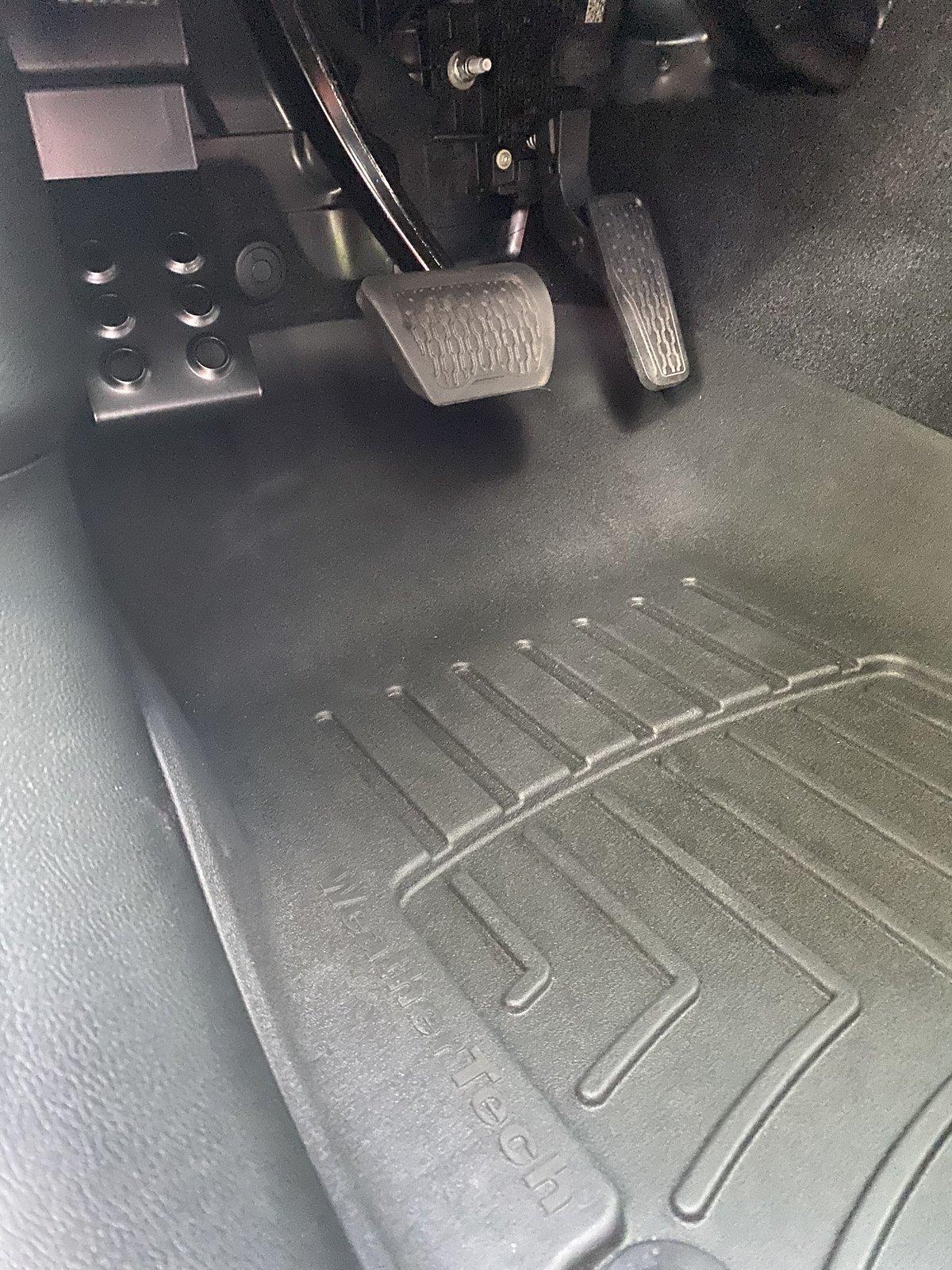 Jeep Wrangler JL M.O.R.E. Dead Pedal install tip DF9B4BF2-1C4F-41A7-8A94-B54296226956