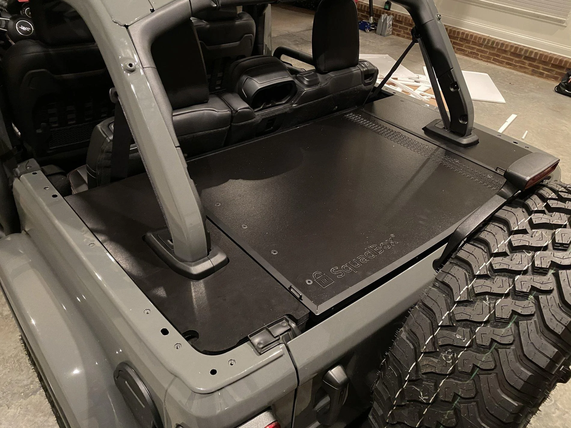 Jeep Wrangler JL Rear storage option for JLU 1181CBA9-FE6F-4957-8DC9-7281D152F2A1