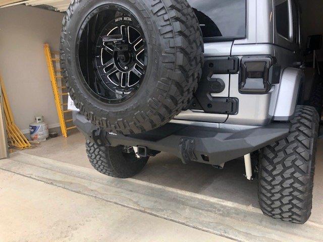 Jeep Wrangler JL Quake Blackout LED tail lights??? IMG_0499 (002)