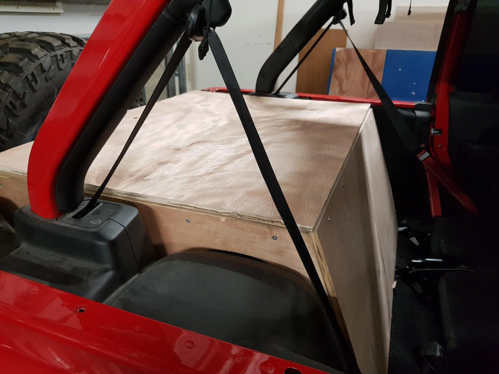 Jeep Wrangler JL Custom cargo "security" enclosure for under $100 20200512_184106