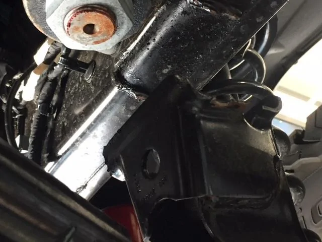 Jeep Wrangler JL Track bar sheared off at the weld. I feel like I’m cursed with my new JL 3729EB33-B59E-4A8E-A565-EDF60F36C16B