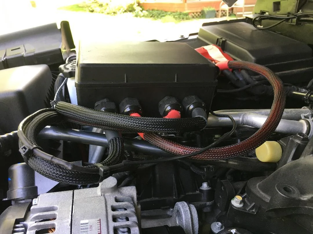 Jeep Wrangler JL MOAB Edition JL Club Thread winch control box1