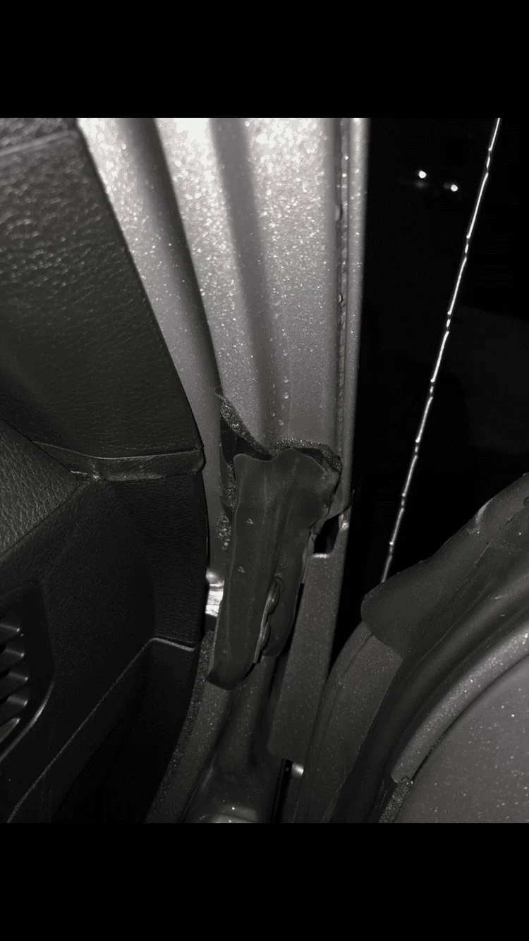 Jeep Wrangler JL Driver side floor is damp! CEC0559E-2359-4F5F-854B-5C5C0E6468E4