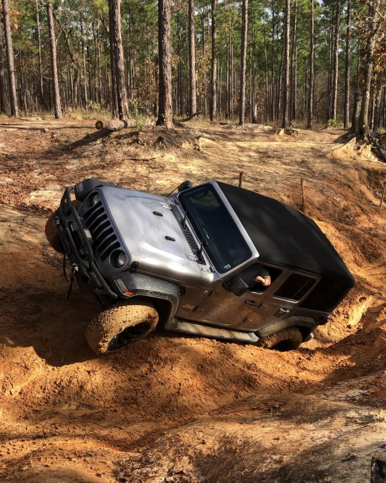 Jeep Wrangler JL Florida Roll Call! BD36DDA8-EFE0-4F14-BA6E-5B998780182B