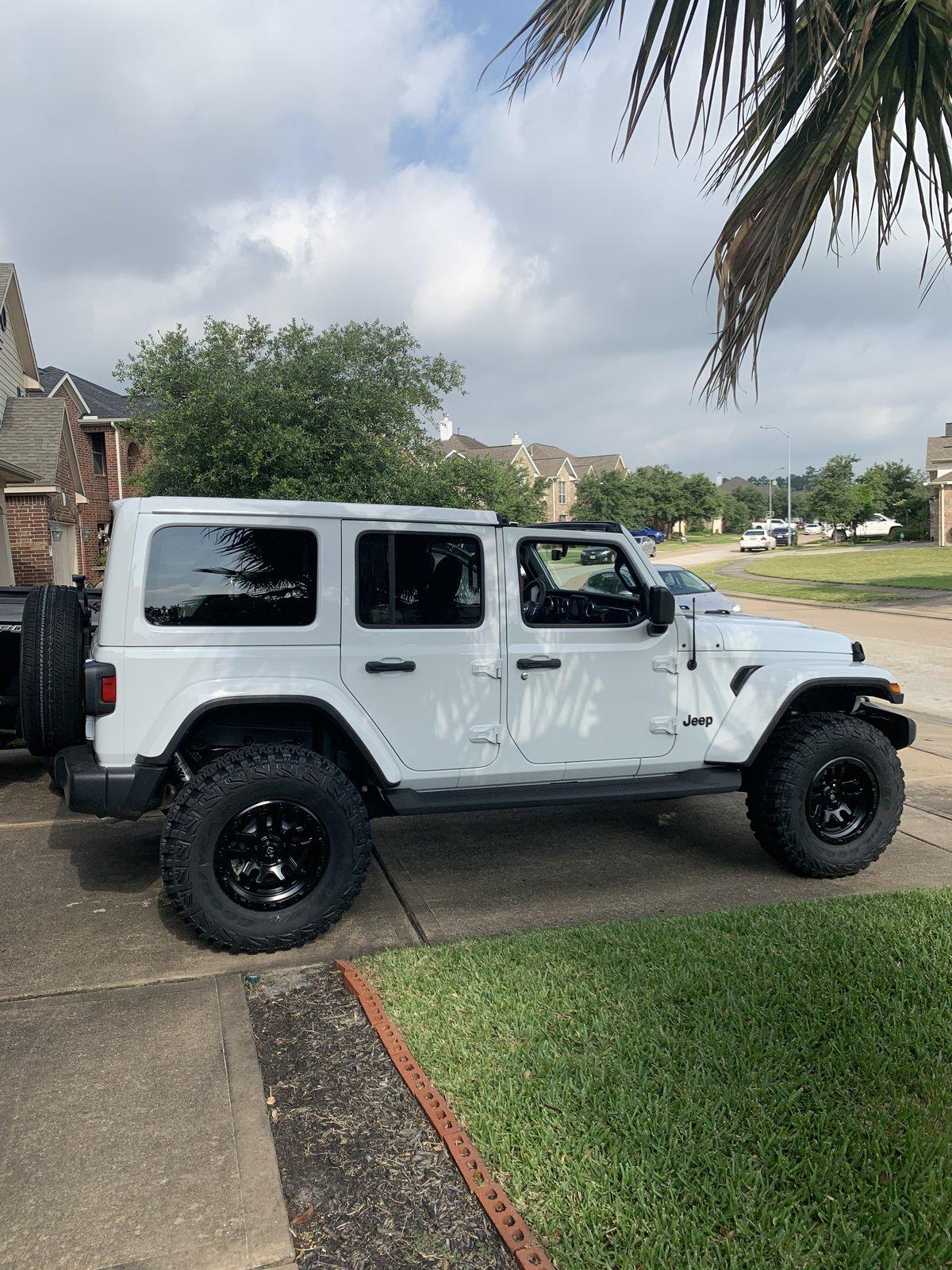 Jeep Wrangler JL Possible Tire Issue BD3FE394-3BF0-4BCB-9F58-895022894823