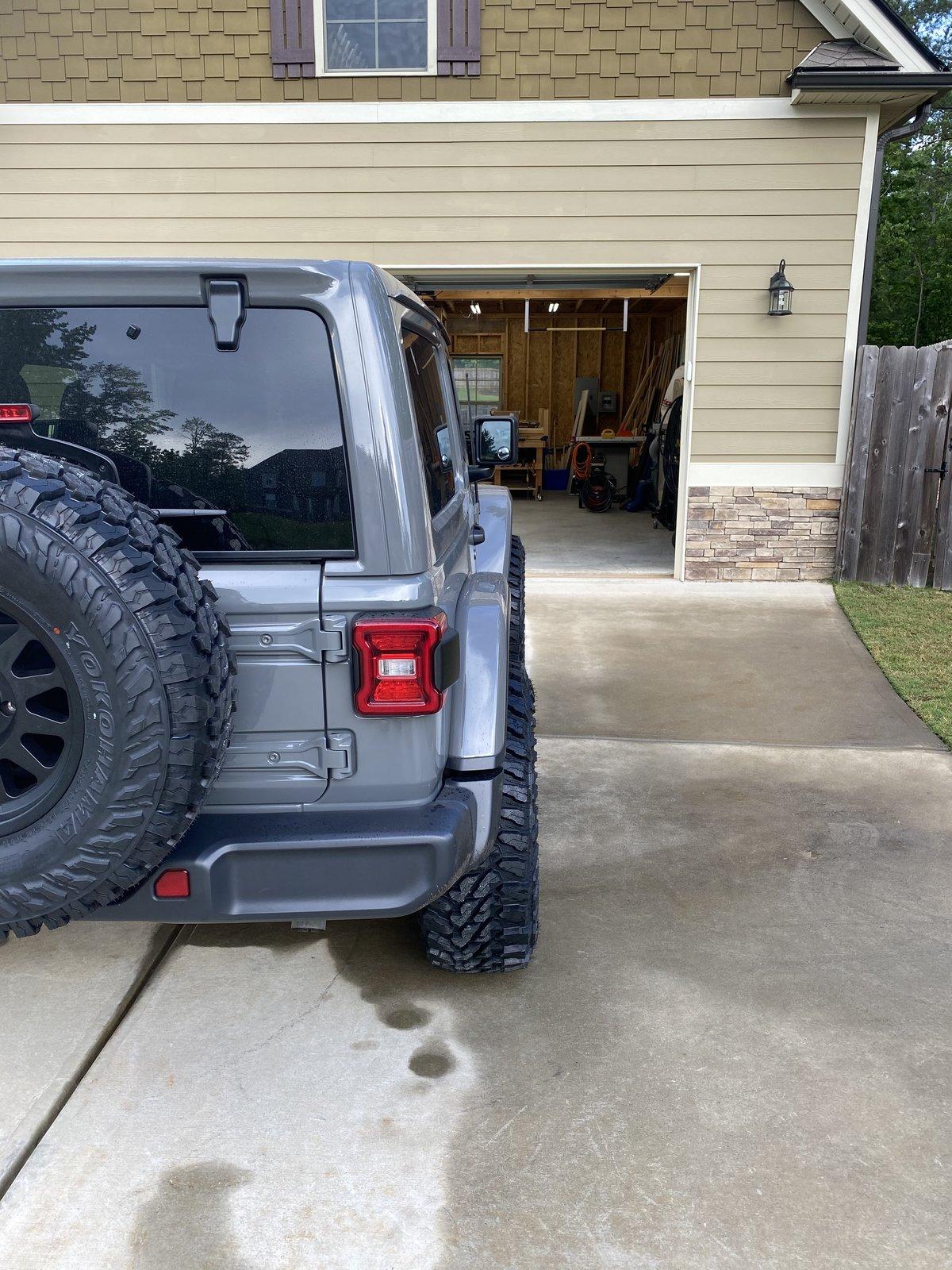 Jeep Wrangler JL JL Rubicon on Method Wheels...let's see em! F41F2039-DFC7-46EE-8D42-56293AE0F3FF