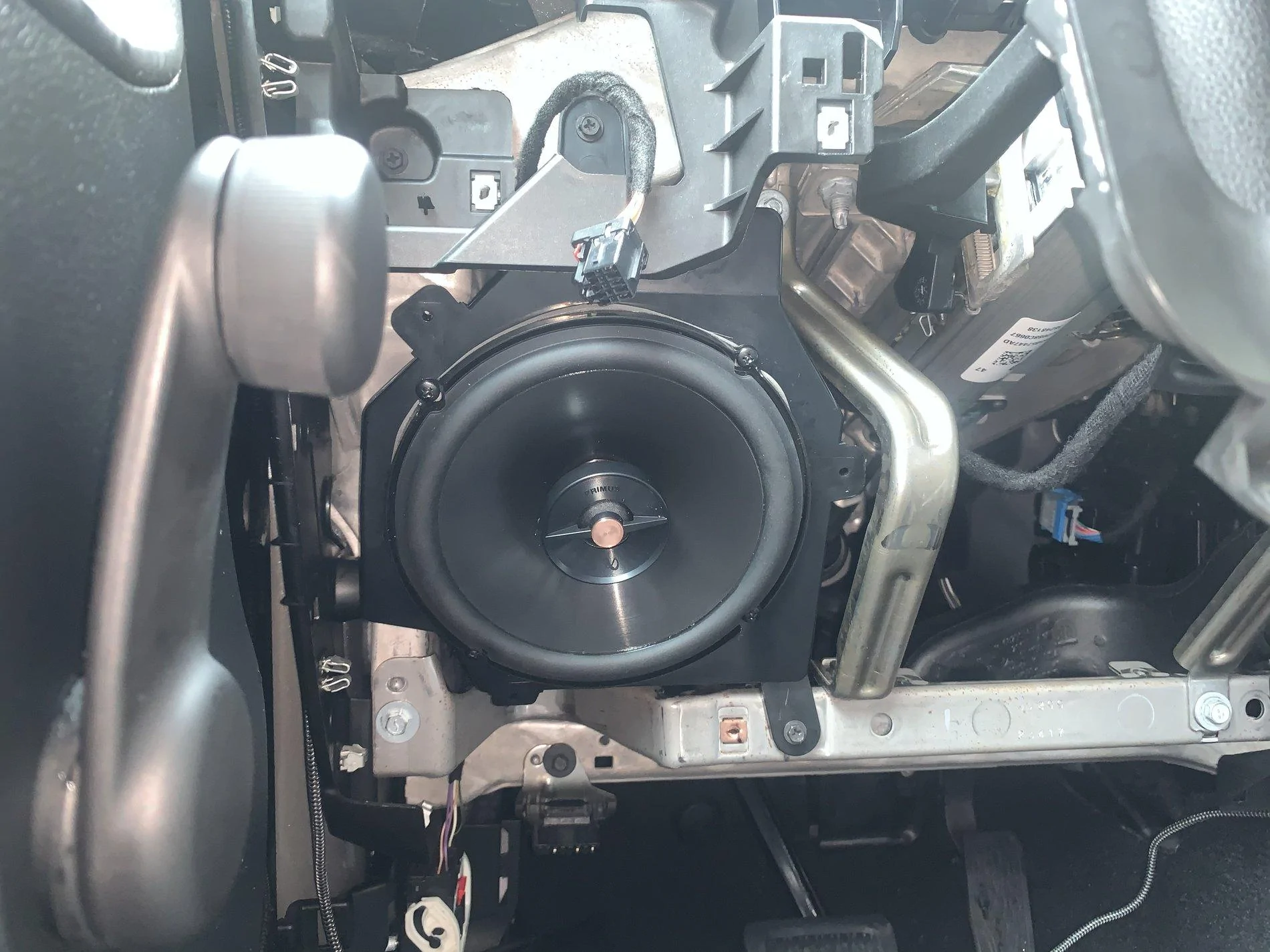 Jeep Wrangler JL Speaker replacement upgrade 0D67D410-0FF1-41FF-9BF2-2B722C61380F