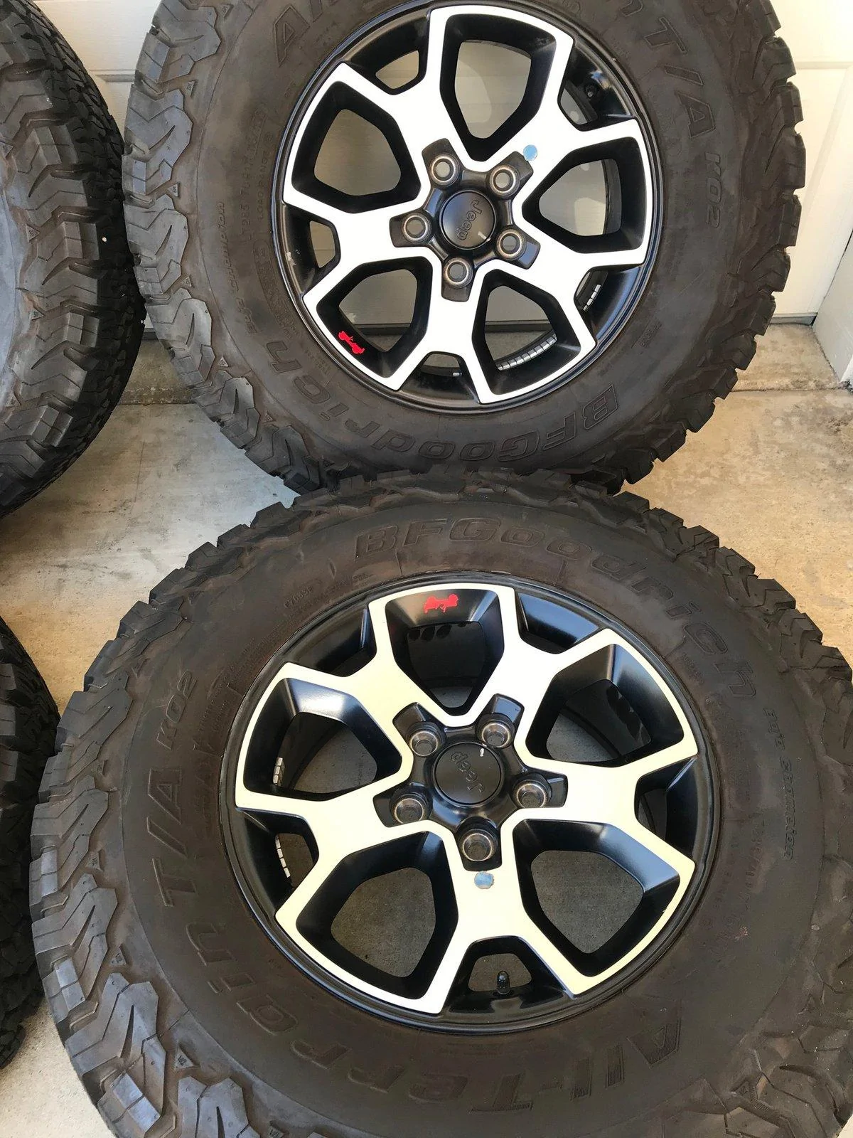 Jeep Wrangler JL Rubicon Takeoffs Tires & Wheels IMG_3485