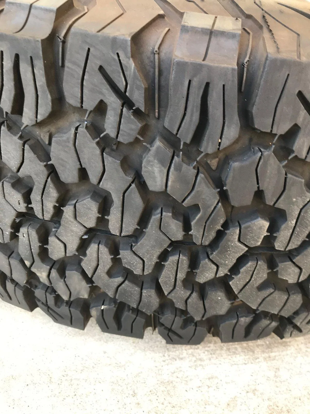 Jeep Wrangler JL Rubicon Takeoffs Tires & Wheels IMG_3481
