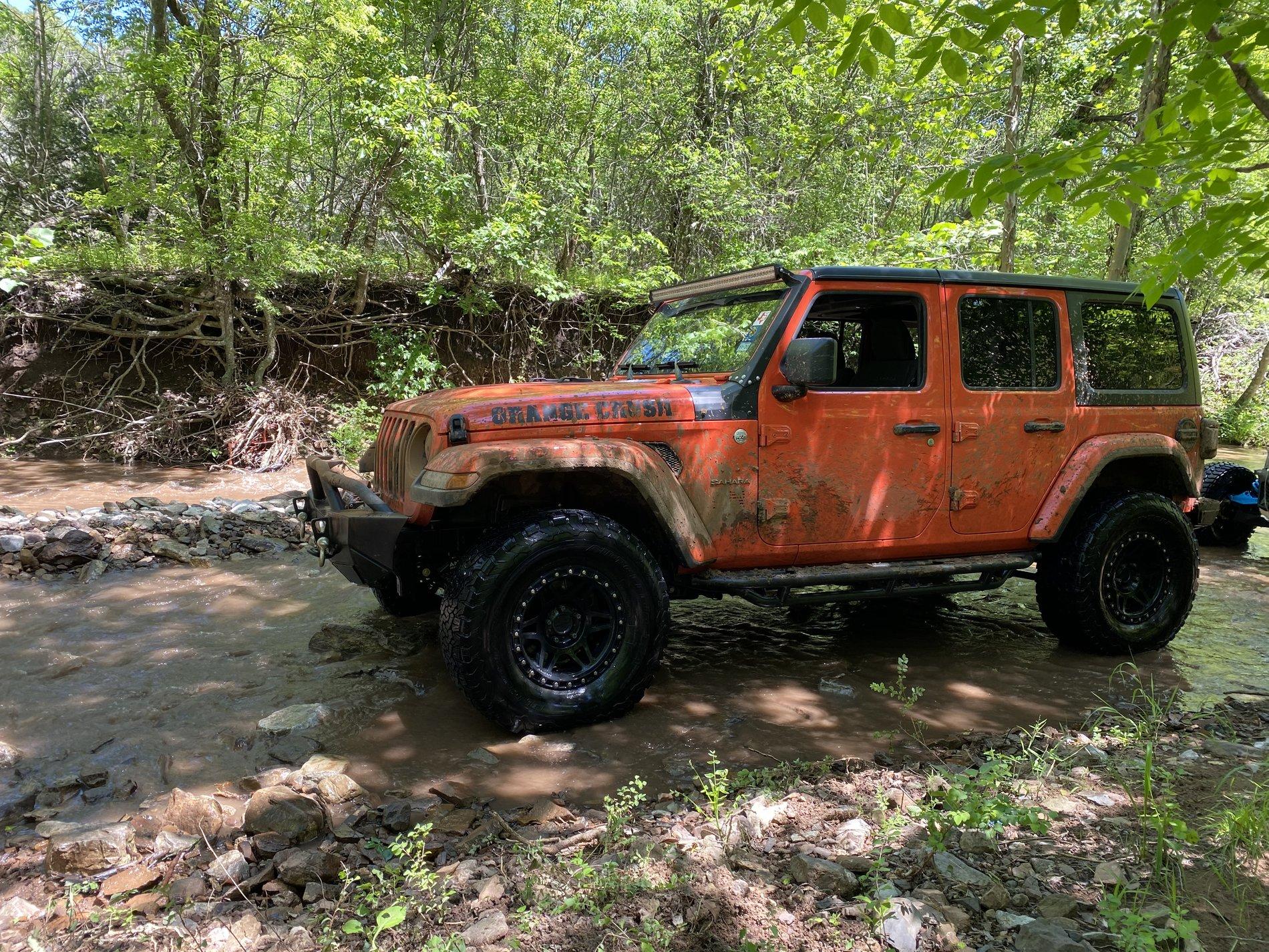 Jeep Wrangler JL New here! E2E91364-8987-4C61-A5A0-DFD2D515BA74
