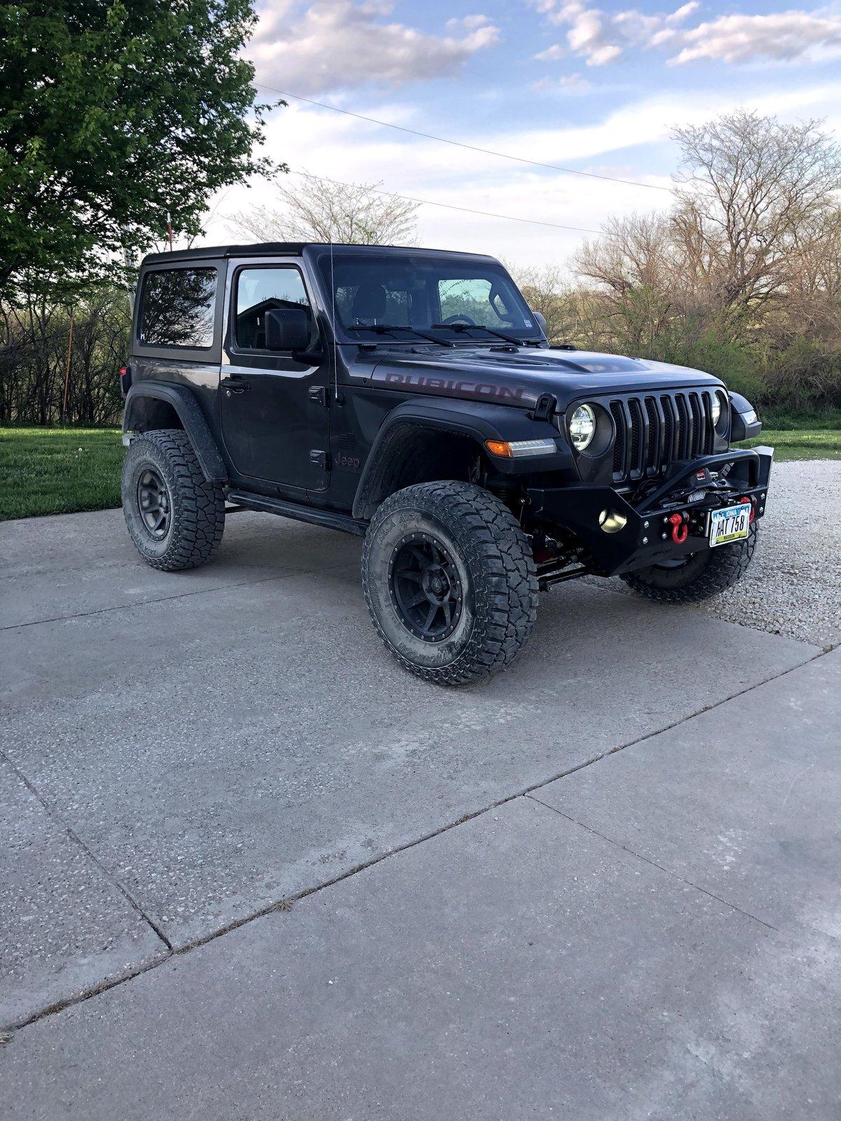 Jeep Wrangler JL Who's Running Icon wheels? IMG_1341