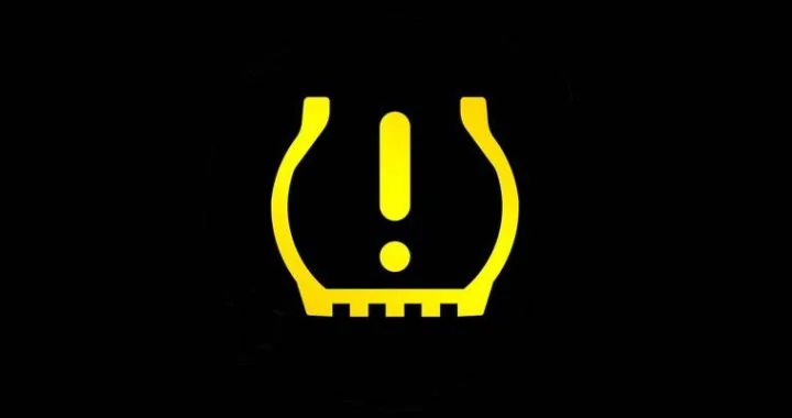Jeep Wrangler JL What does a TPMS warning look or sound like? F2B46CBF-7EC1-4F1D-A3B6-06541A9DF38D