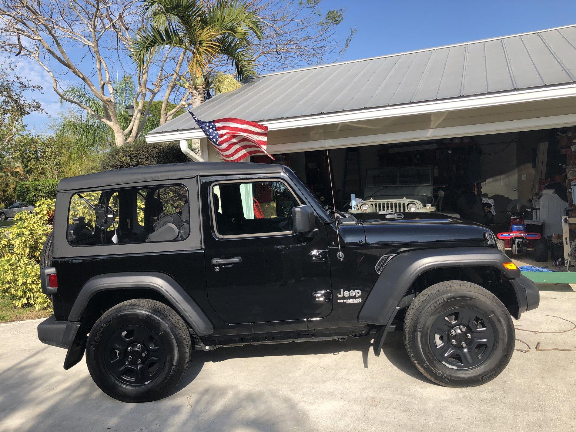 Jeep Wrangler JL 2 Door JL Sport ONLY - Let's see them! 4B7E92B6-B8FA-4D52-8323-8A4123561B9B